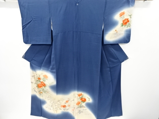 アンティーク　牡丹・枝梅模様刺繍一つ紋着物